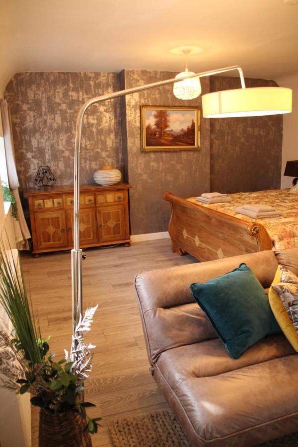 House 1905 - Self Catering Serviced Apartment Tidworth Exterior foto